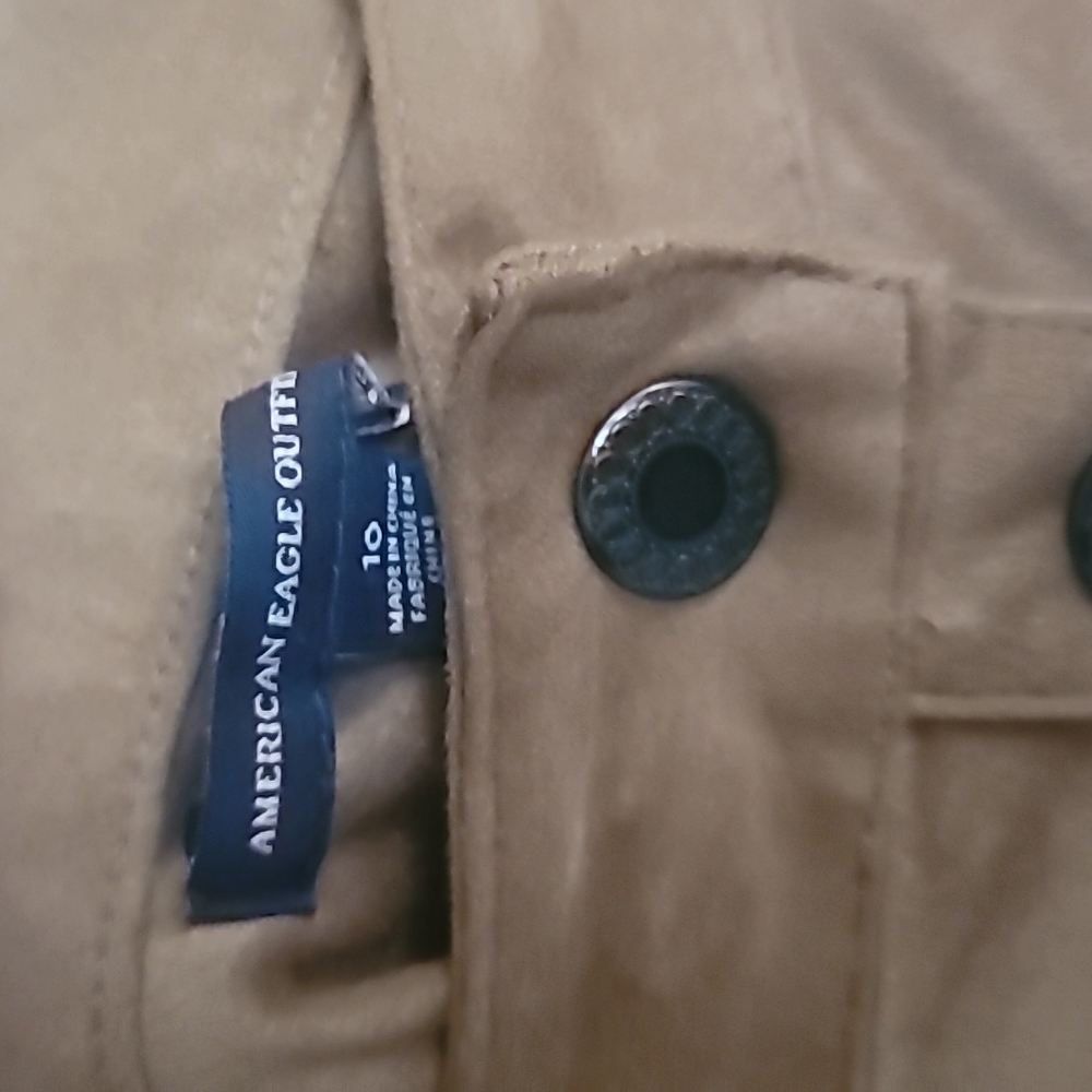 American Eagle size 10 beige skirt with suede-like feel - Picture 2 of 3